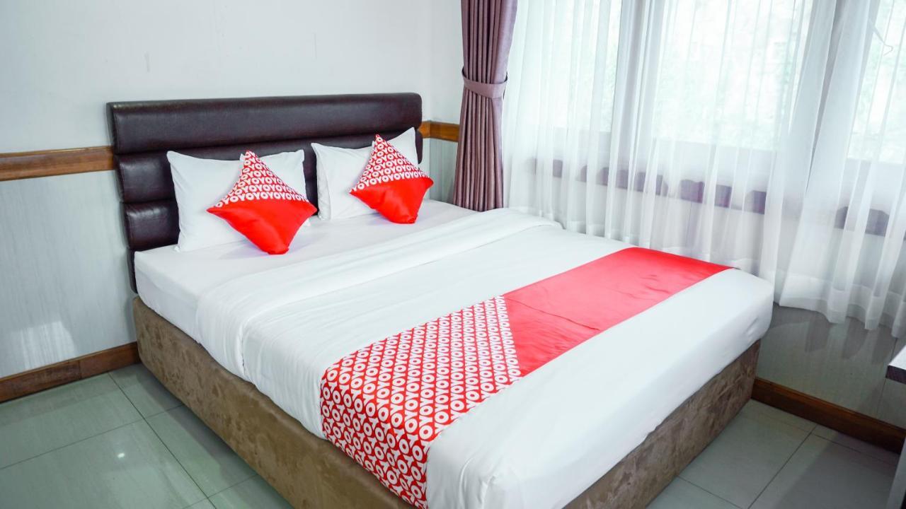 Oyo 1209 Tirtasari Nice Guesthouse Bandung Luaran gambar