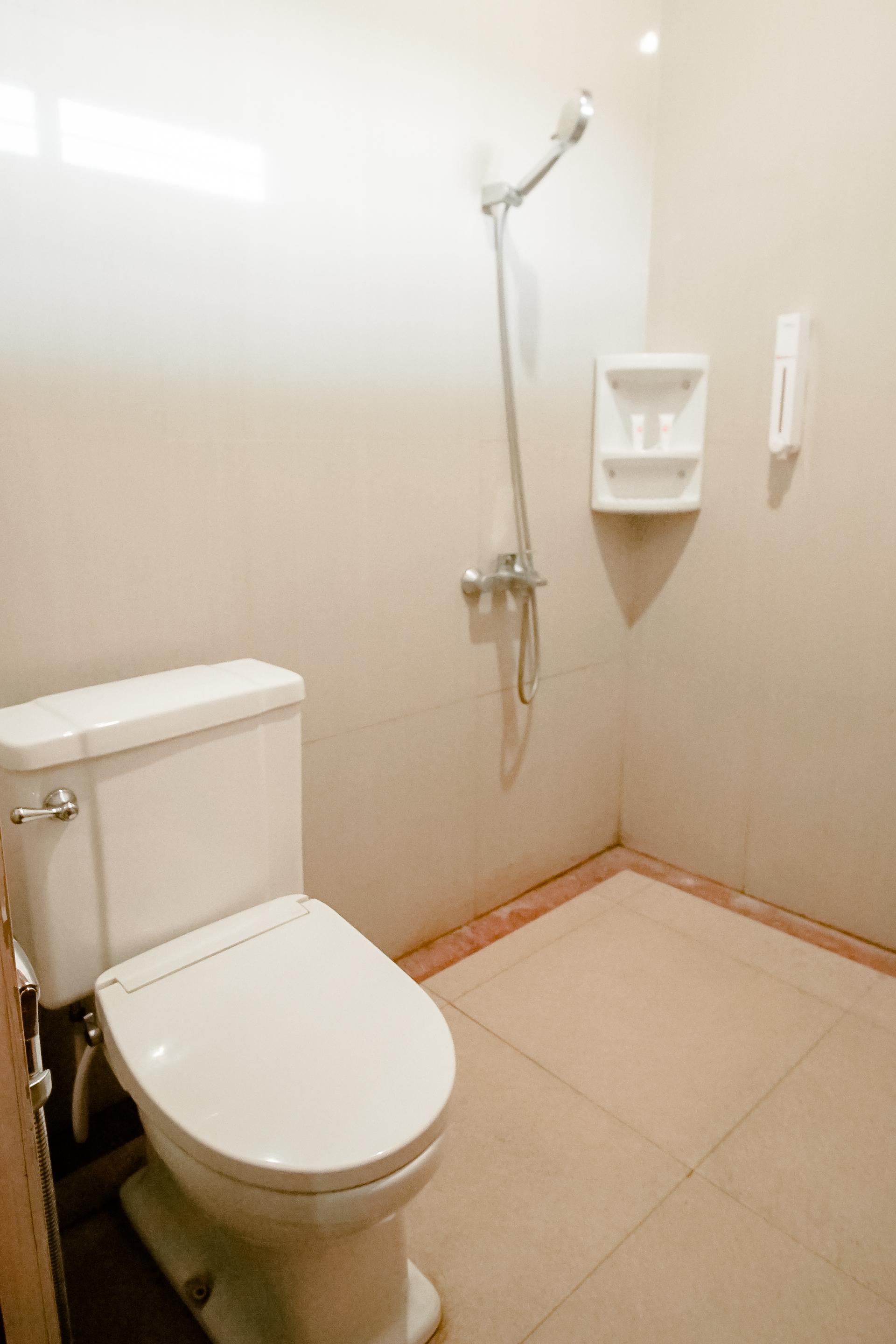 Oyo 1209 Tirtasari Nice Guesthouse Bandung Luaran gambar