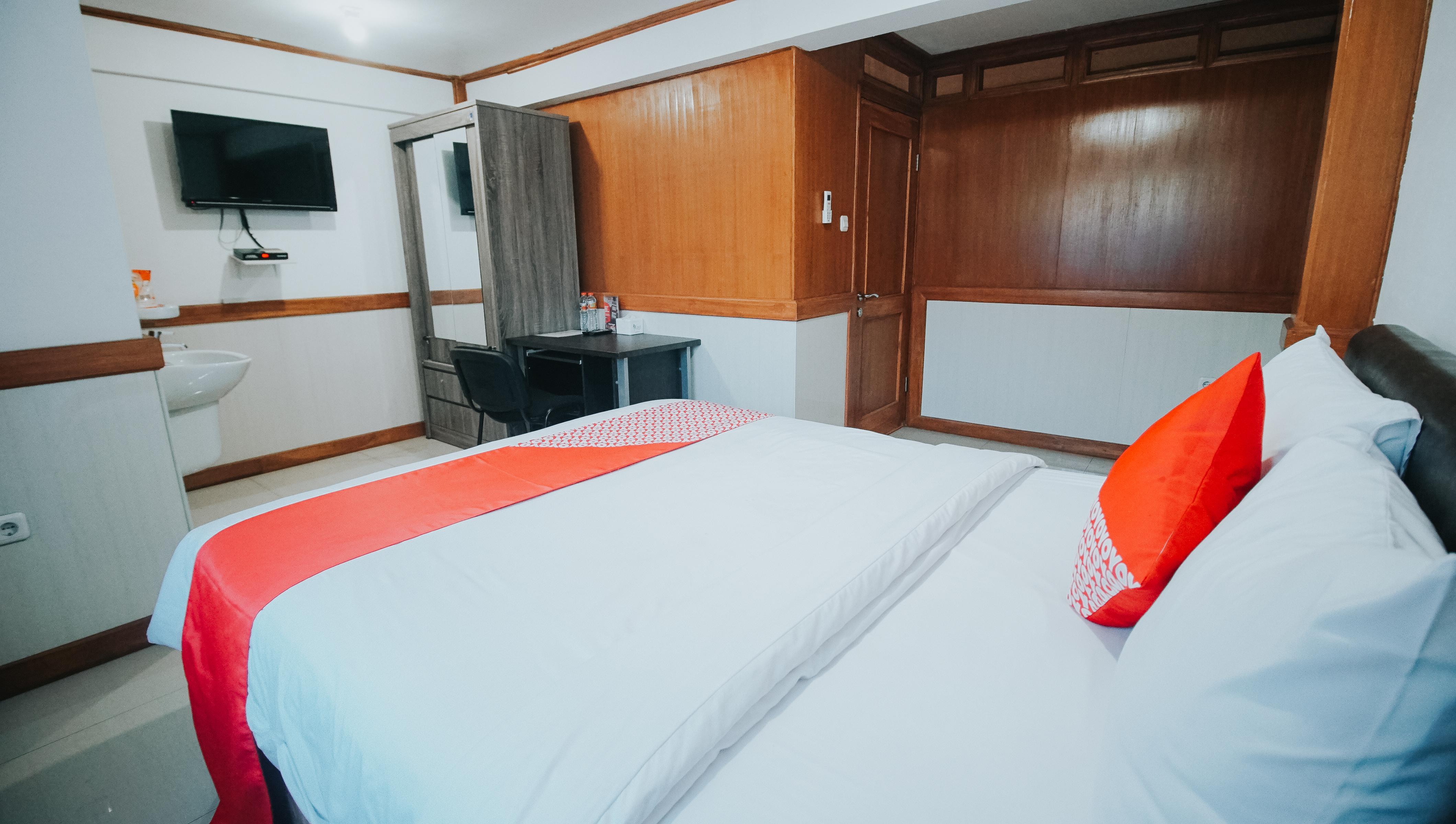 Oyo 1209 Tirtasari Nice Guesthouse Bandung Luaran gambar