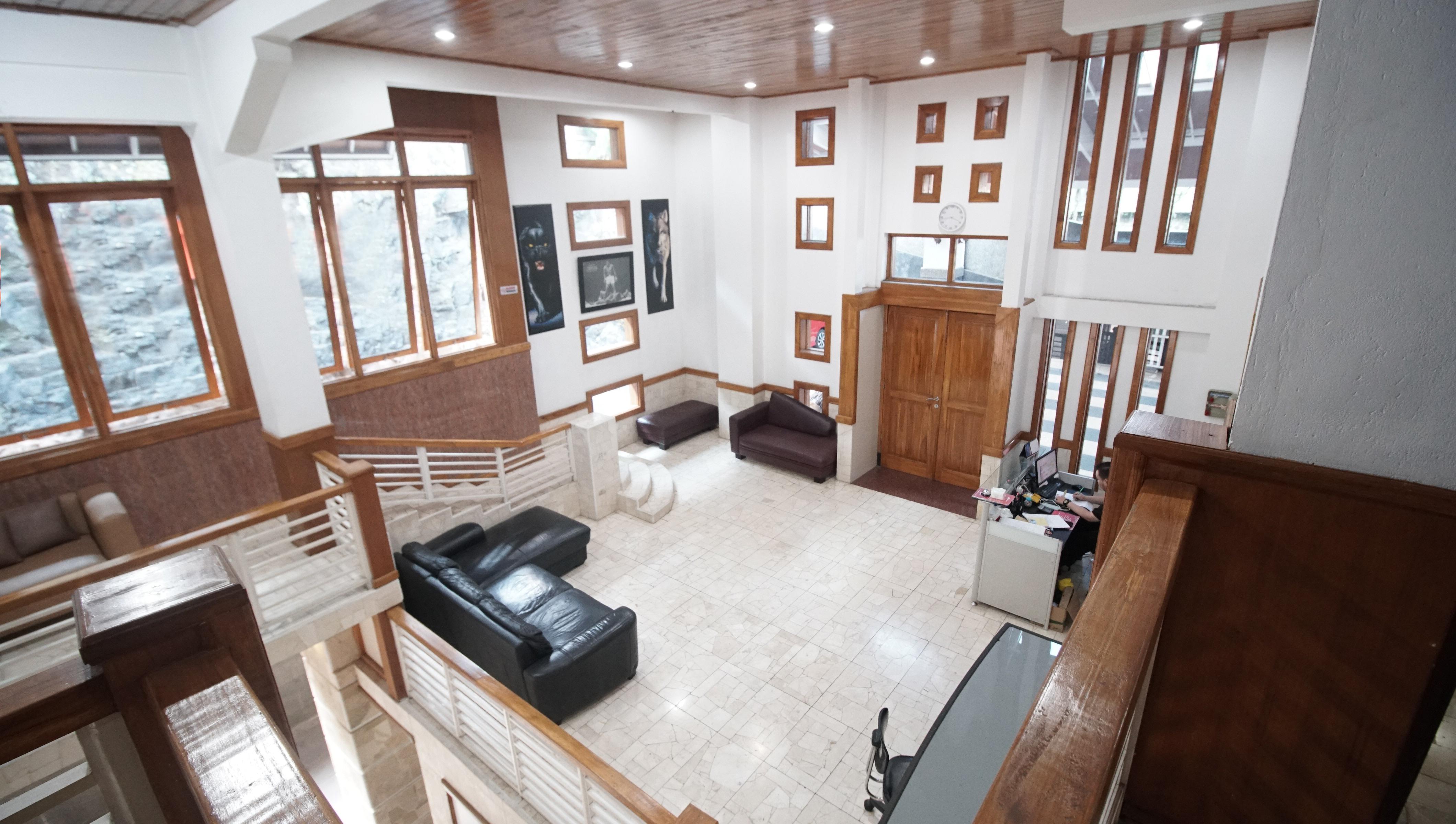 Oyo 1209 Tirtasari Nice Guesthouse Bandung Luaran gambar