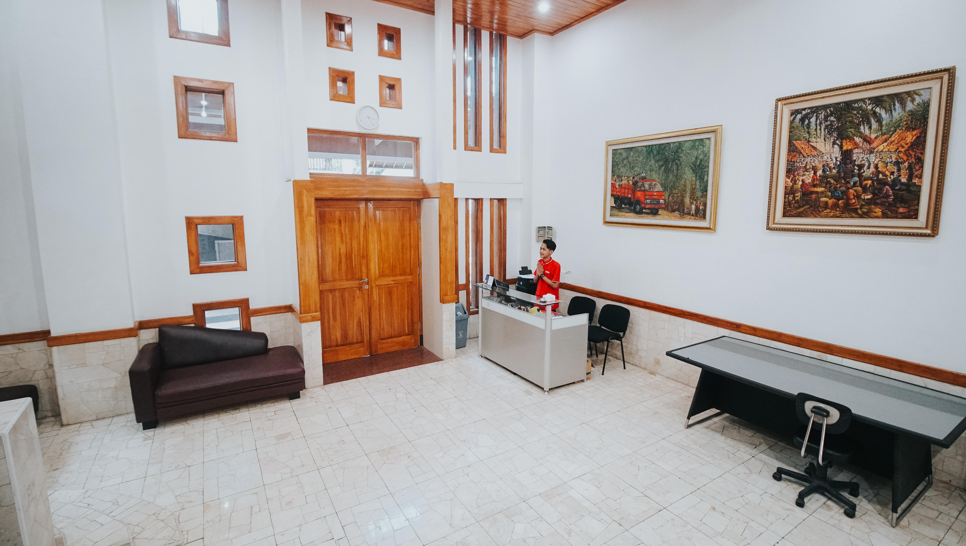 Oyo 1209 Tirtasari Nice Guesthouse Bandung Luaran gambar