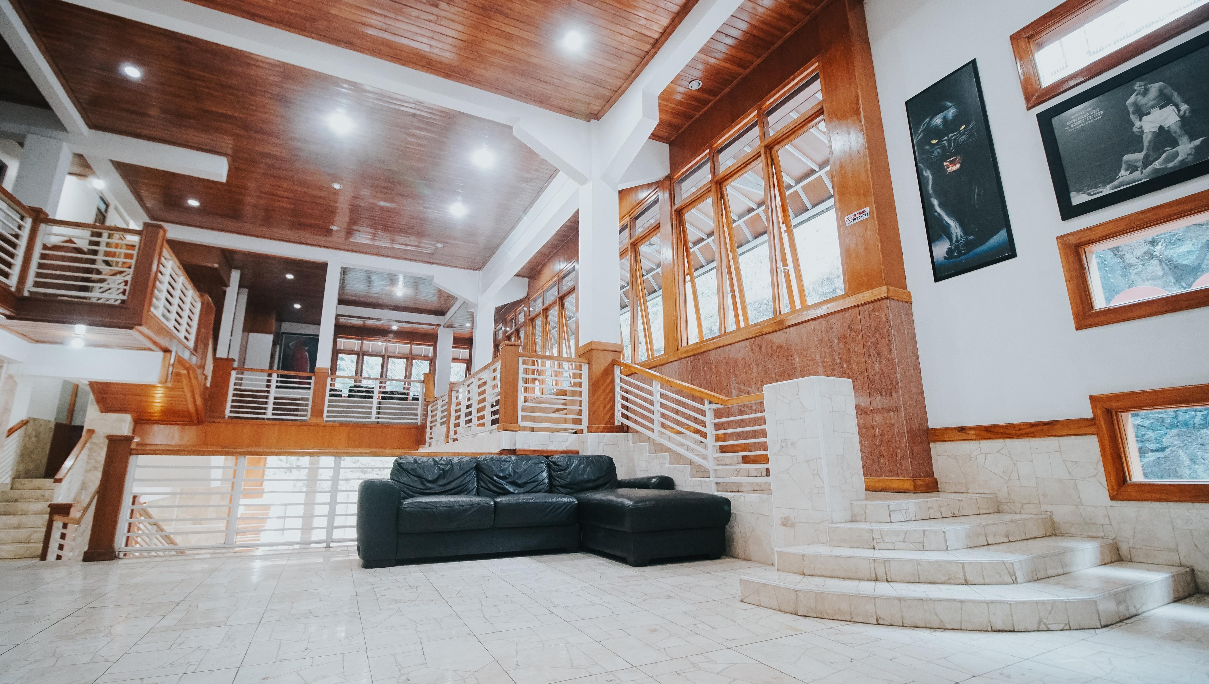 Oyo 1209 Tirtasari Nice Guesthouse Bandung Luaran gambar